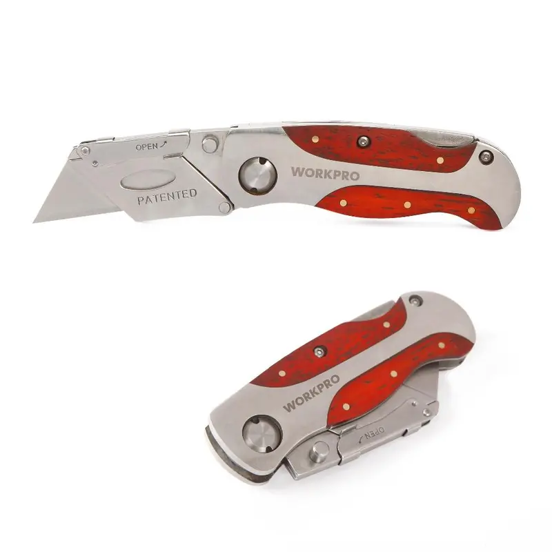 Pocket-Sized Folding Utility Knife 1