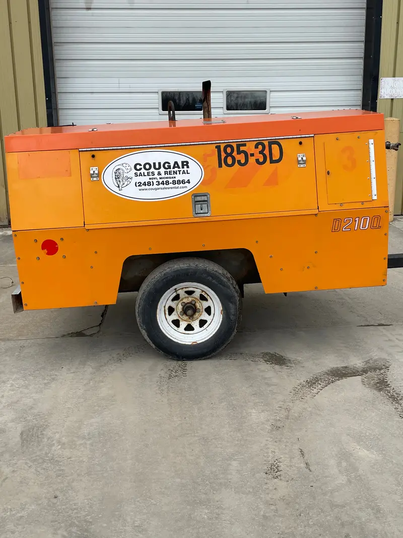 Sullivan D210Qh 210-Cfm Diesel Air Compressor – Ac185-3D (Pre-Owned) 1