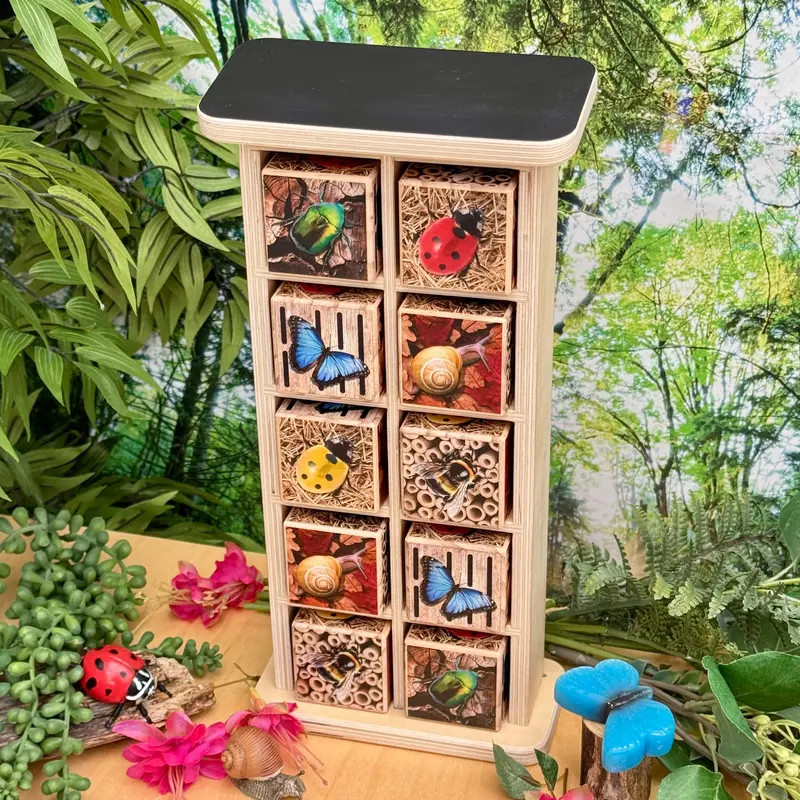Wooden Bug Hotel Counting Set – 10-Frame Nature-Themed Math Toy With Insect Cubes 1